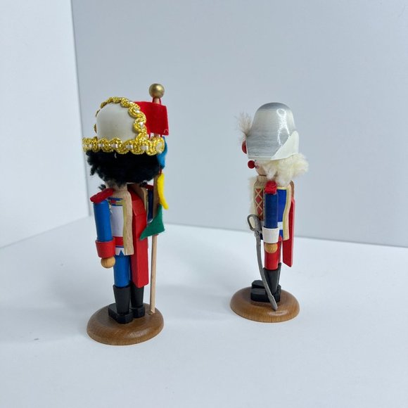 Pair of two 5" Miniature Steinbach Admiral & Graf Wooden Nutcrackers in Box - Picture 4 of 9